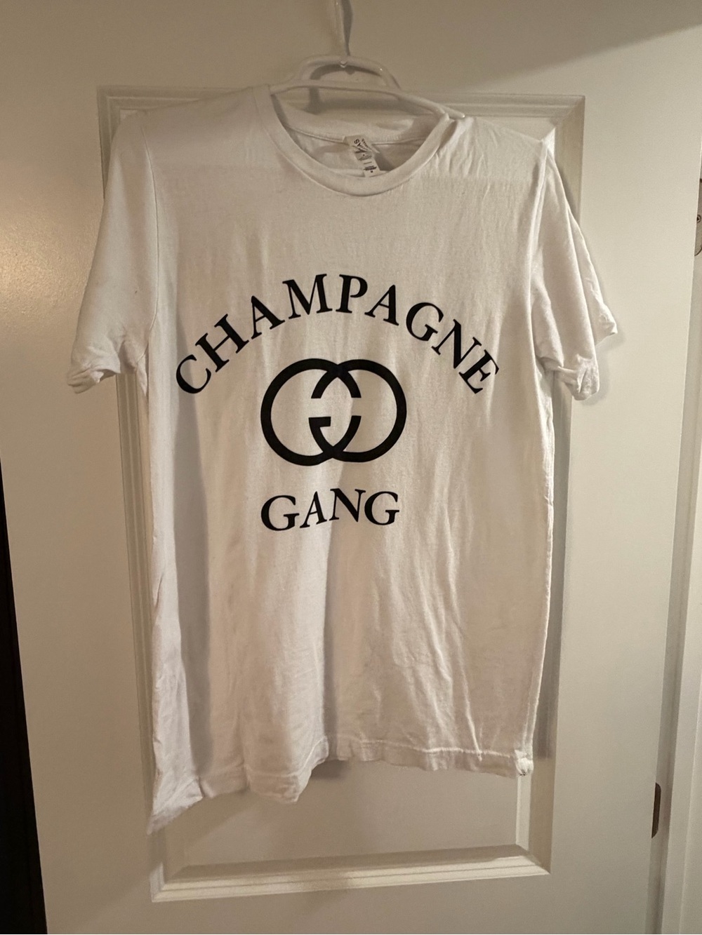Women’s Champagne Gang t shirt size M